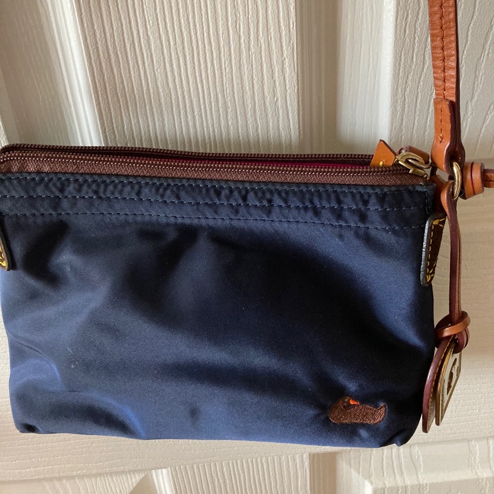Dooney & Bourke Nylon Crossbody purse